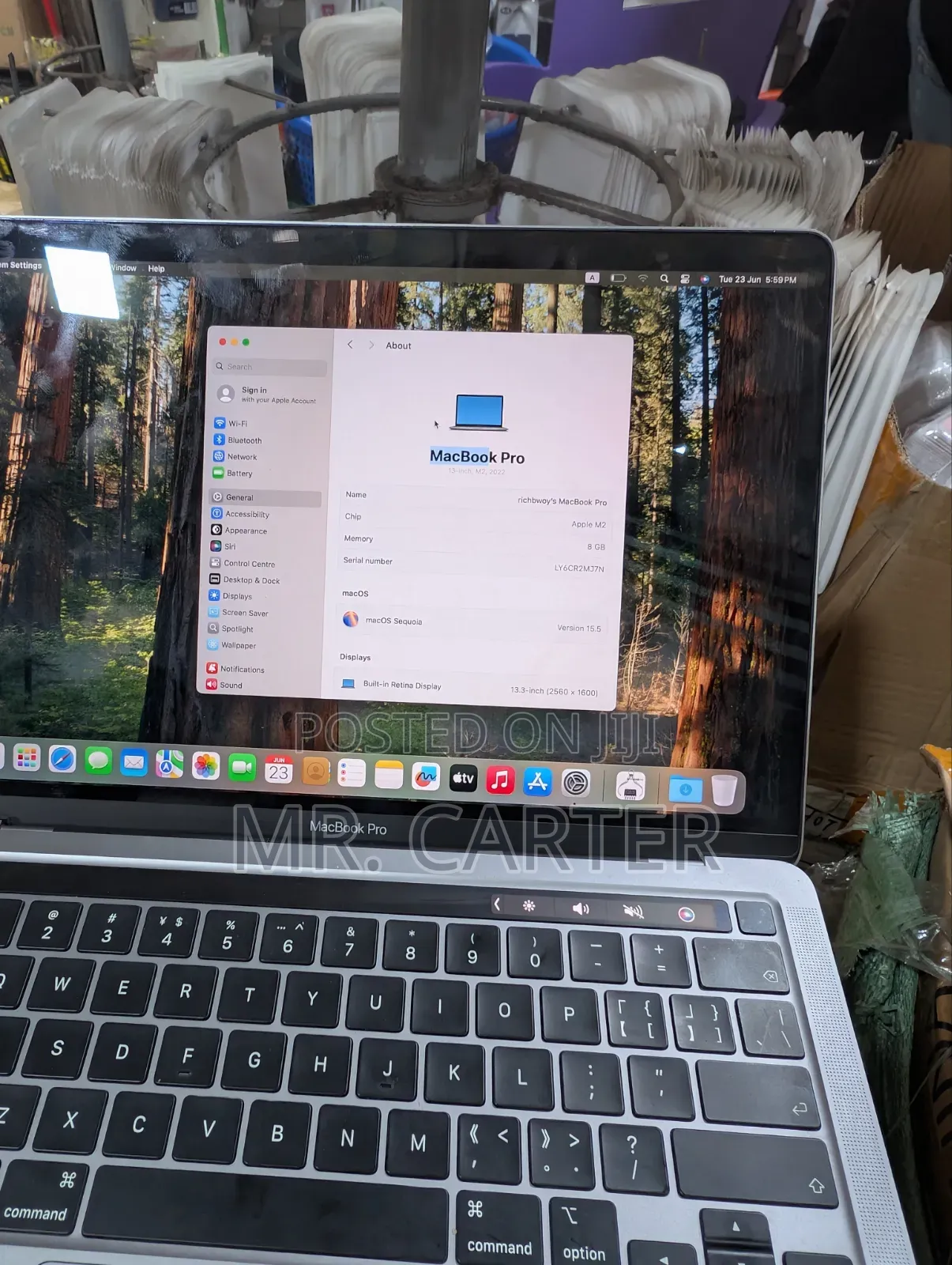 Laptop Apple MacBook Pro 2022 M2 8GB Apple M2 SSD 512GB