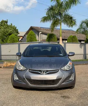 Hyundai Elantra 2016 Silver