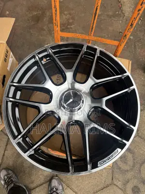Benz Rim Black and Silver