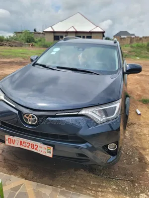 Toyota RAV4 2017 Blue