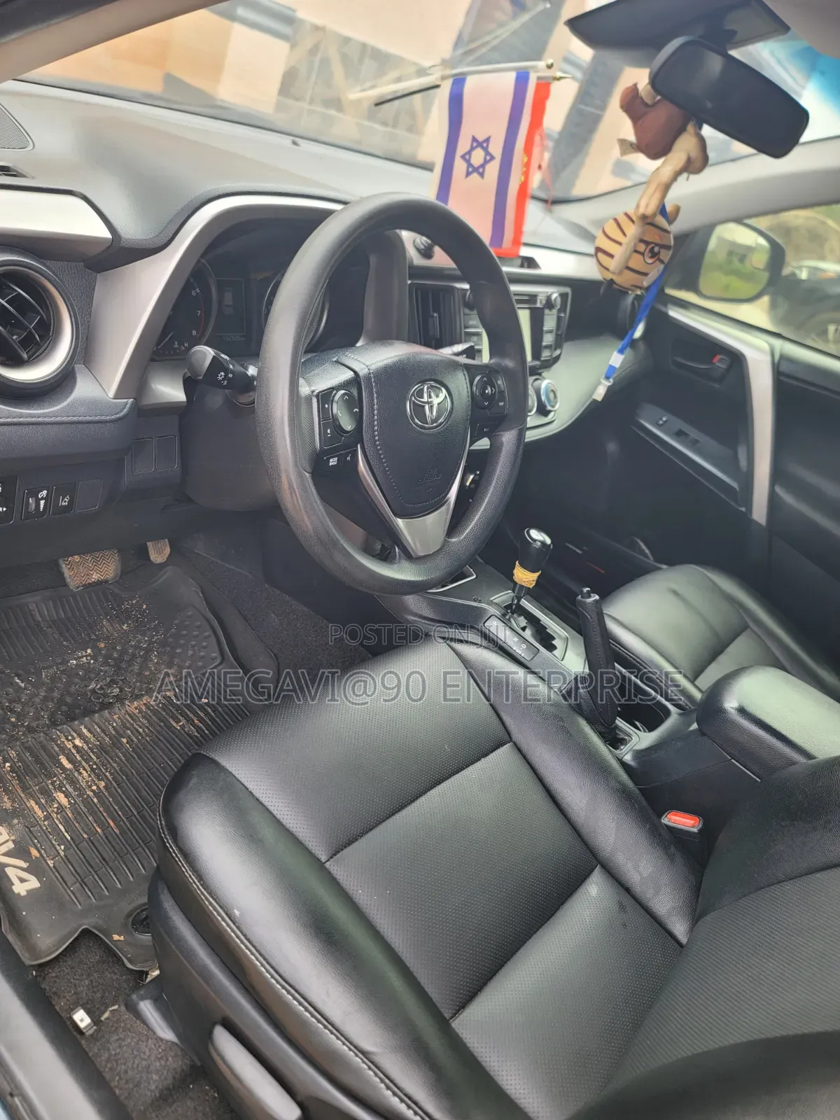 Toyota RAV4 2017 Blue