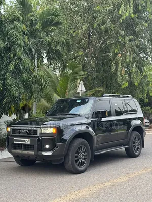Toyota Land Cruiser Prado 2025 Black