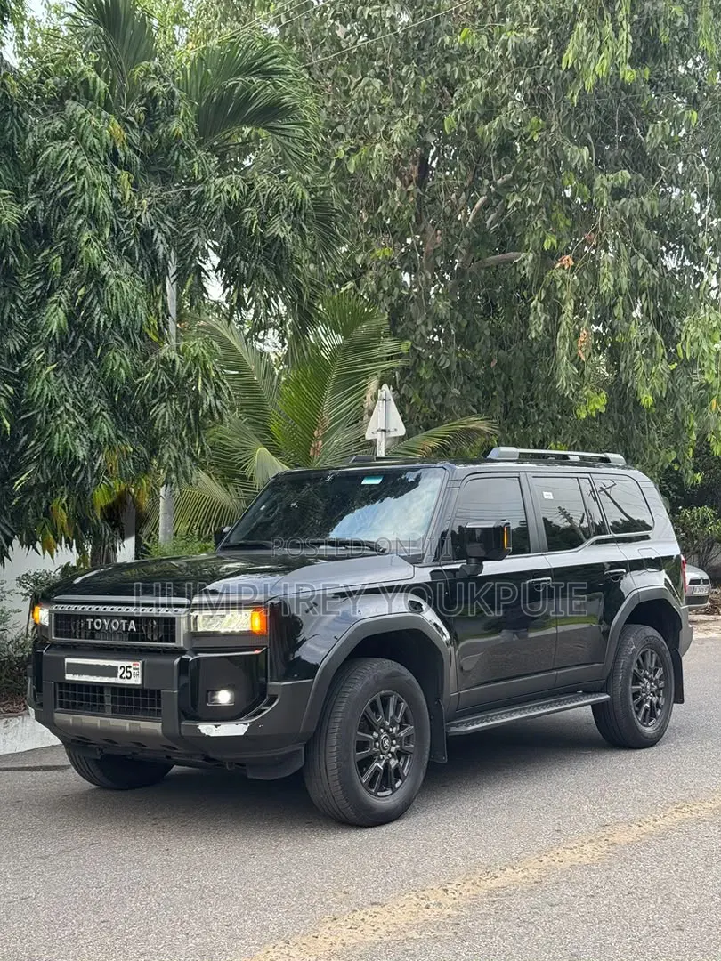 Toyota Land Cruiser Prado 2025 Black