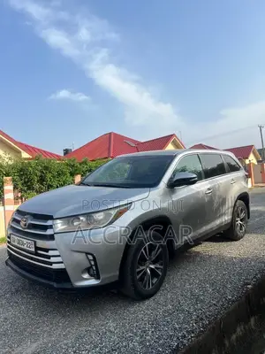 Toyota Highlander 2019 Silver