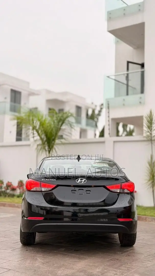 Hyundai Elantra 2015 Black