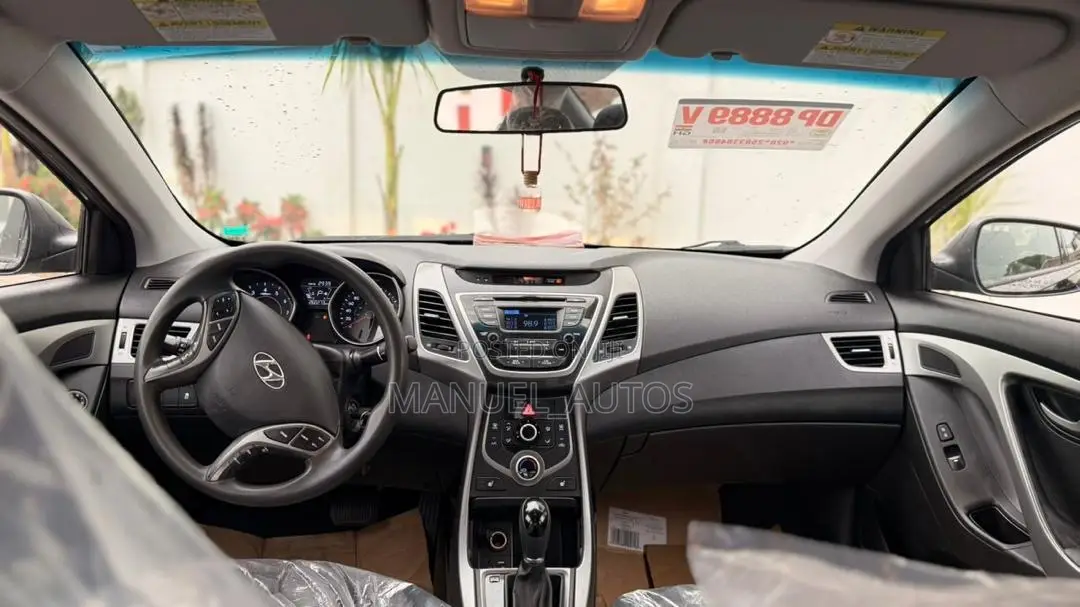 Hyundai Elantra 2015 Black
