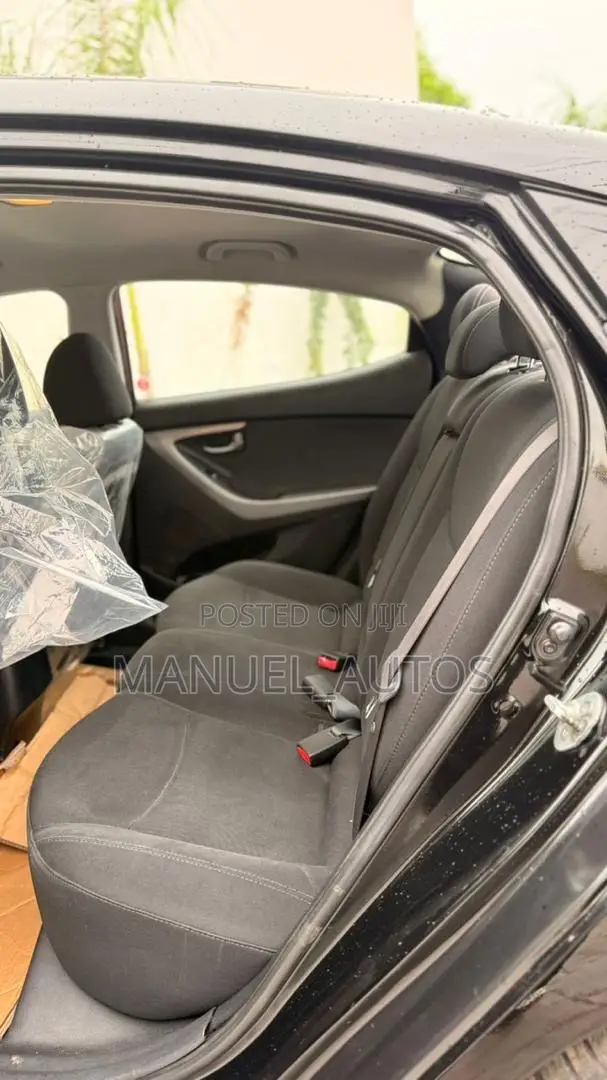 Hyundai Elantra 2015 Black
