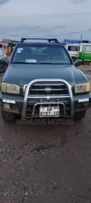 Nissan Pathfinder 2003 Green