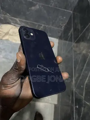 Apple iPhone 12 64 GB Black