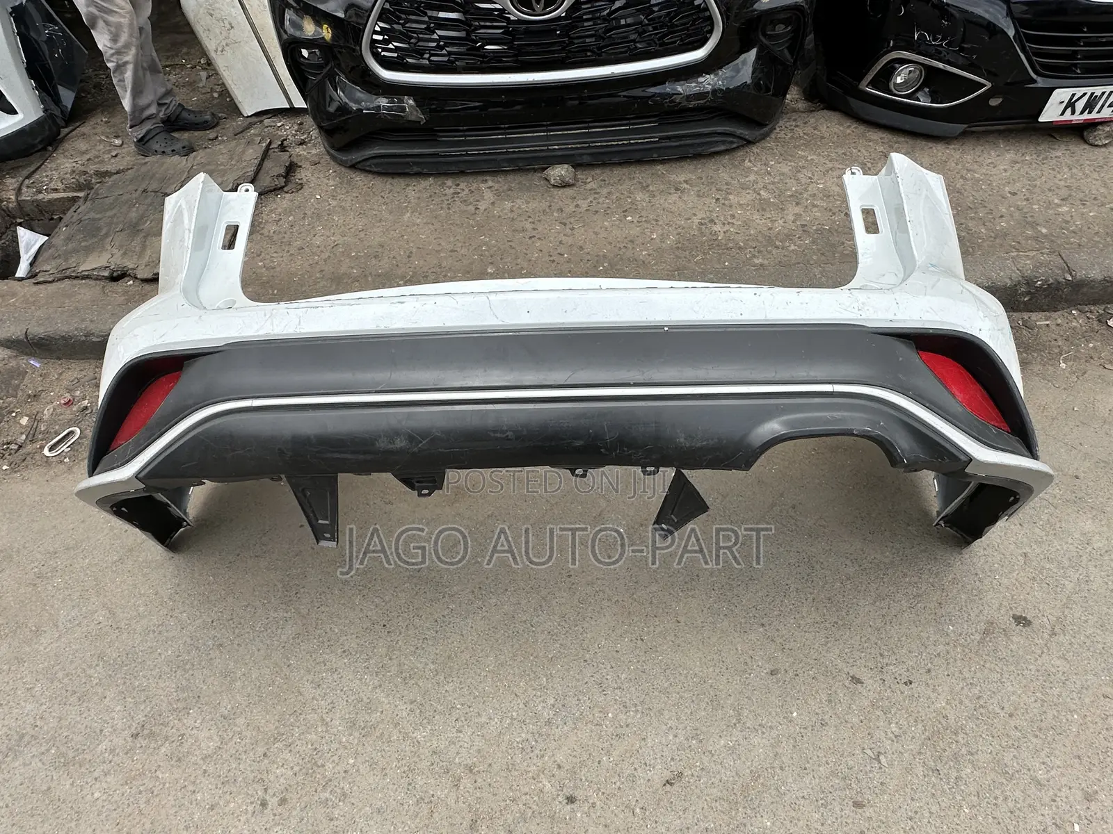 Toyota Higllander 2021-2023 Back Bumper Complete