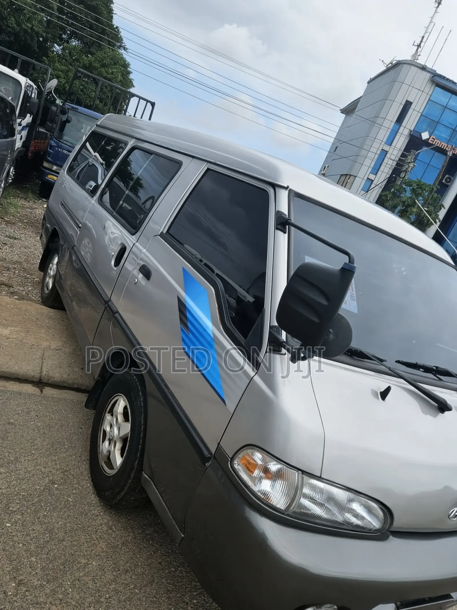 Hyundai H-100 2002