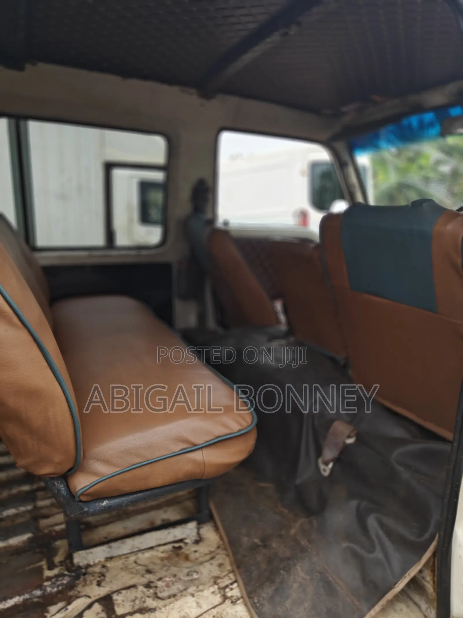 Nissan Caravan (Urvan) 1994 White