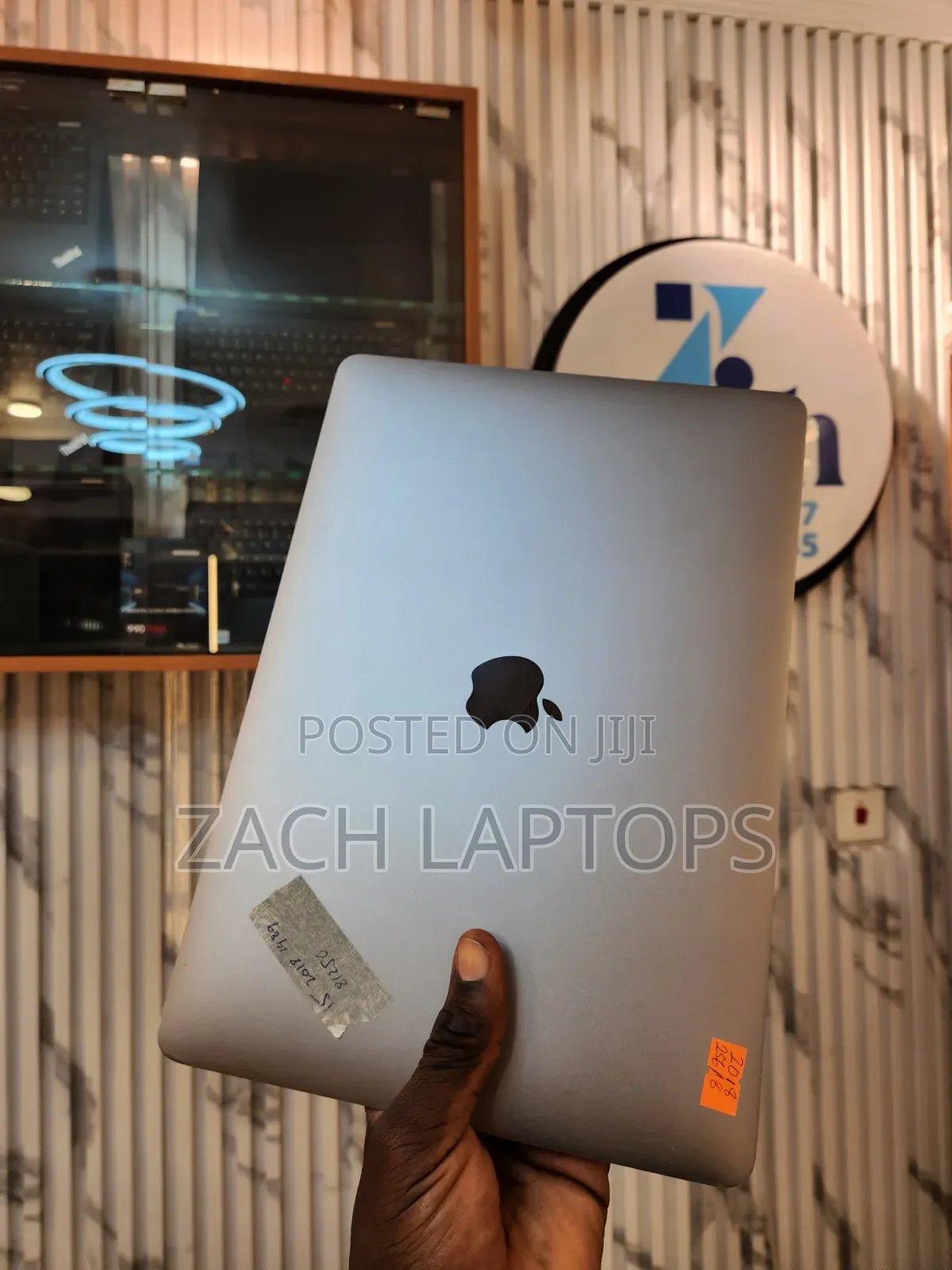 Laptop Apple MacBook Pro 2019 8GB Intel Core i5 SSD 256GB