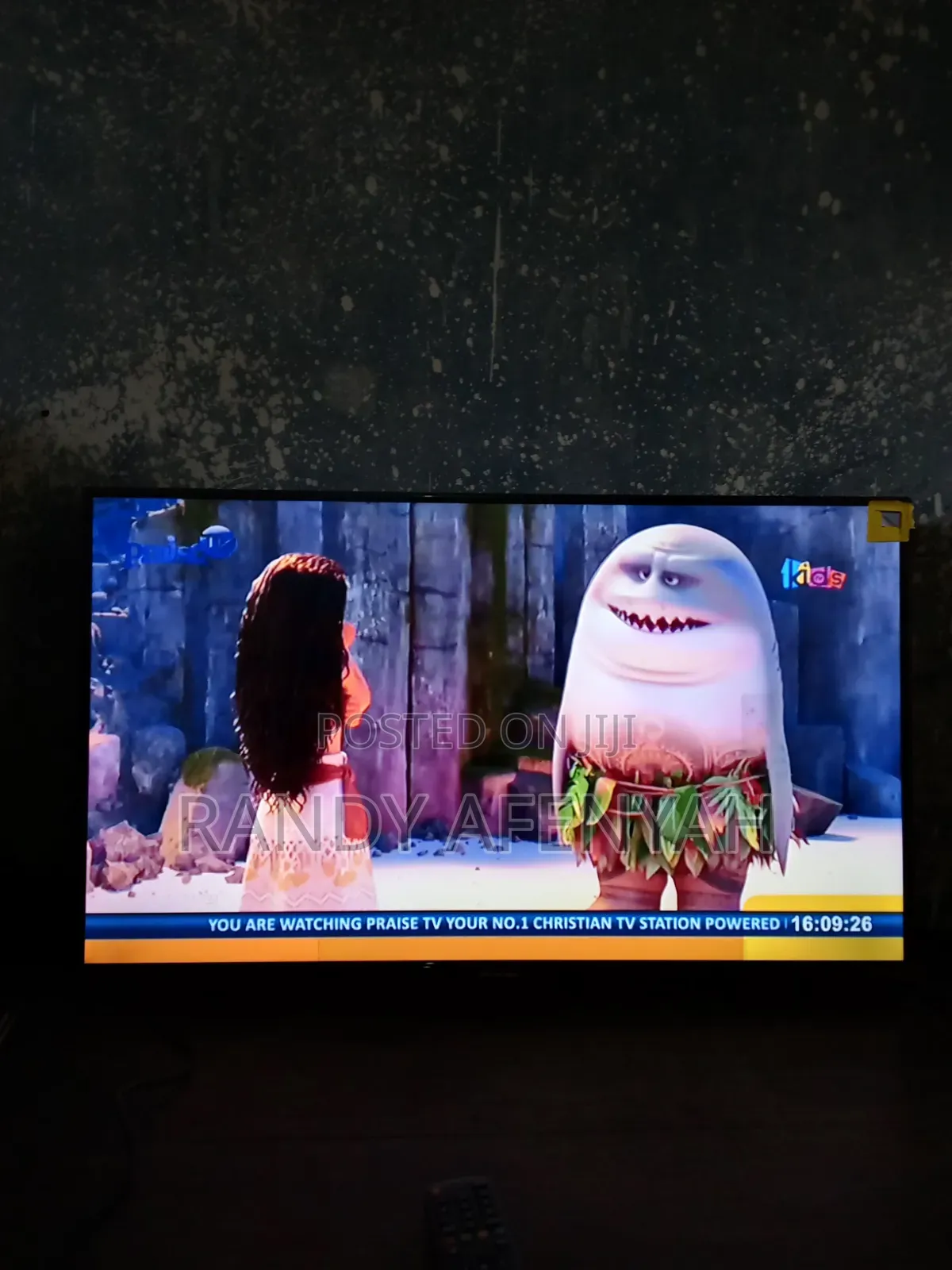 Hisense 32 Inches Digital Satellite