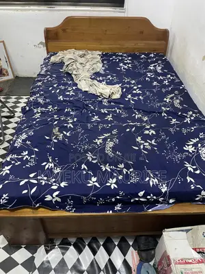 Double Bed Wooden Frame With Bed