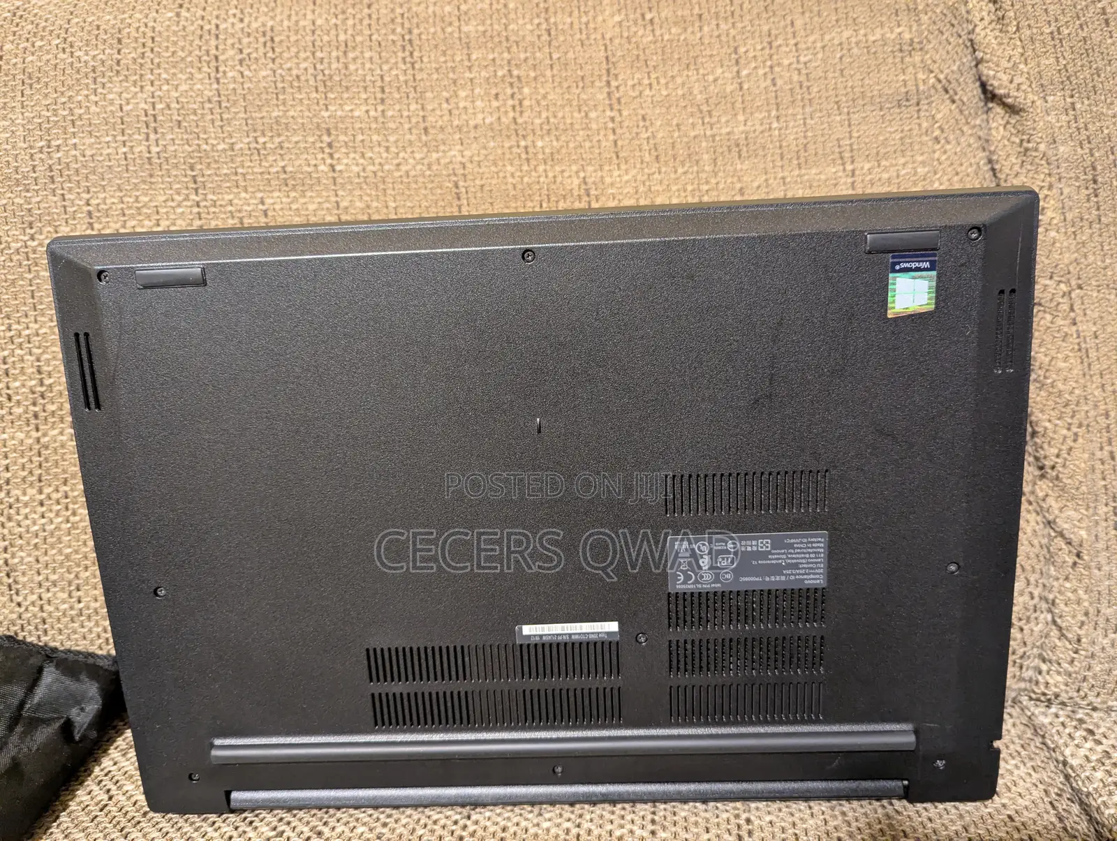 Laptop Lenovo ThinkPad E585 8GB Intel Core i5 HDD+SSD 640GB