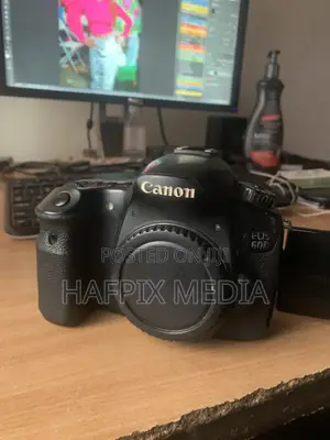 Canon 60d Body Plus Kit Lens,