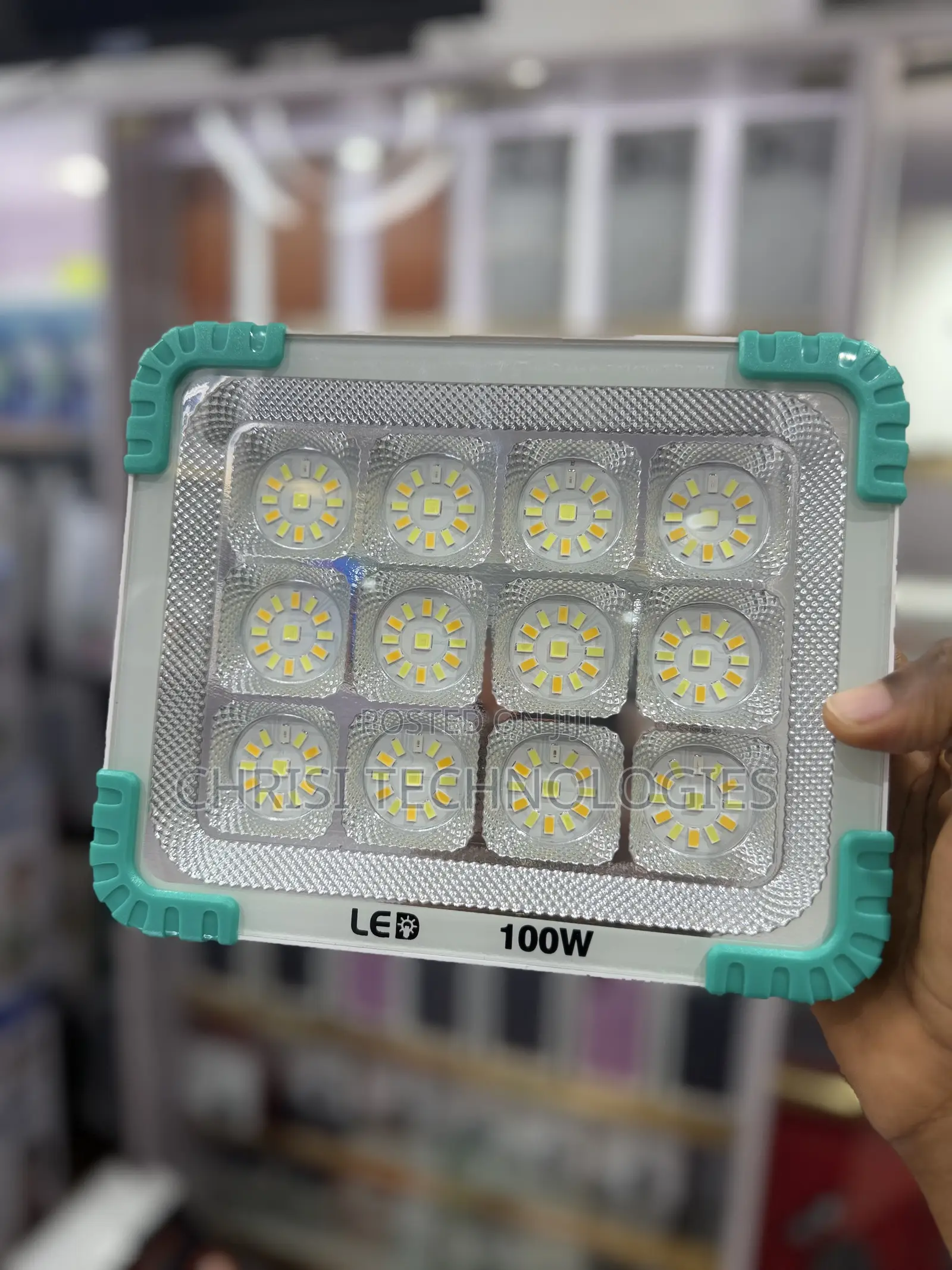 100w Rechargeable Solar Led Light