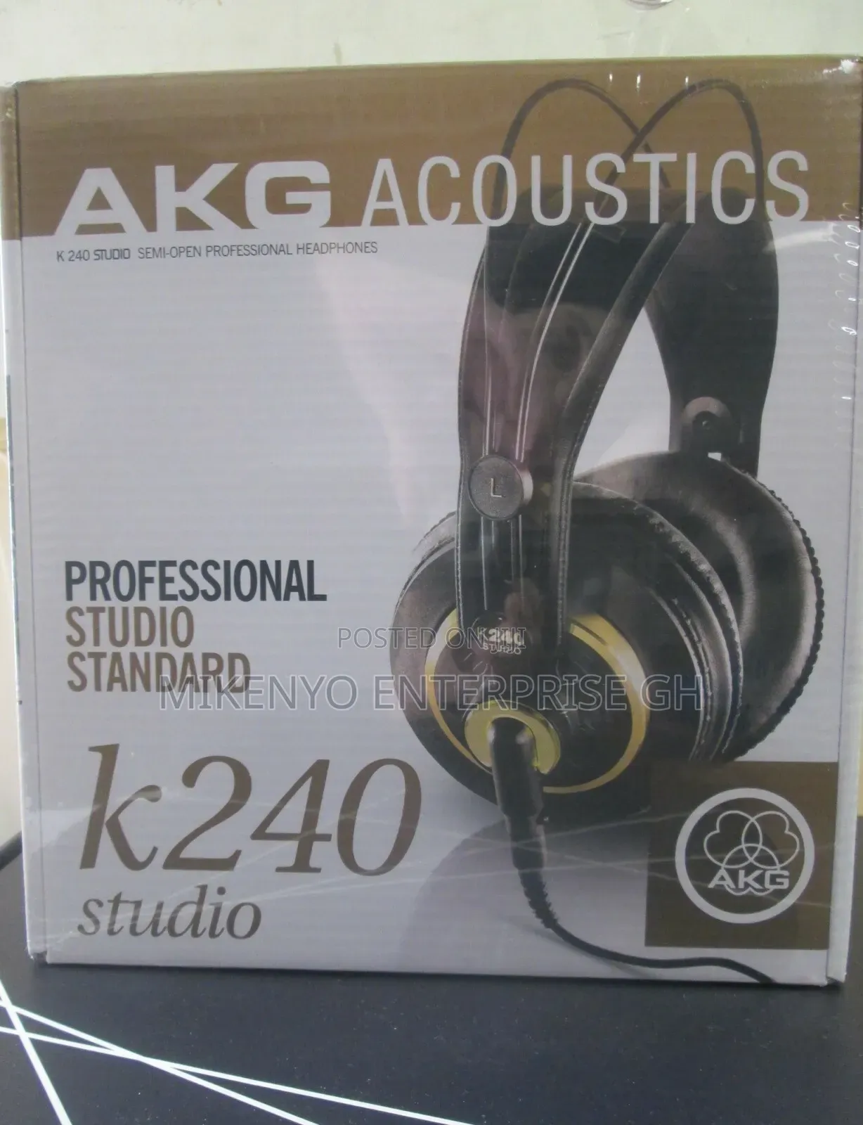 Akg Studio Professional Semi-Open Stereo Headphones