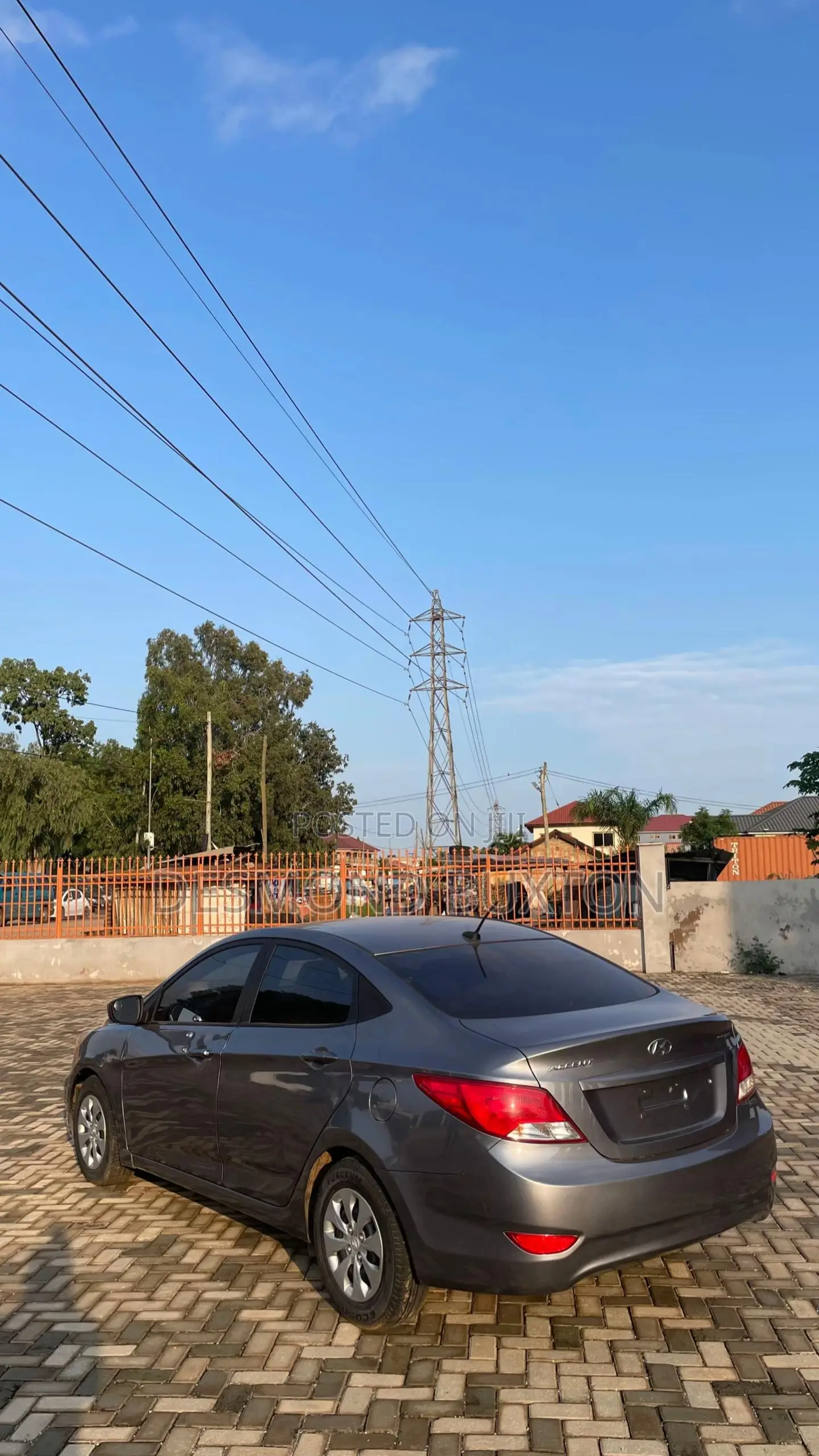 Hyundai Accent SE Sedan 2017 Silver