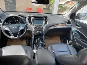 Hyundai Santa Fe 2018 Gray
