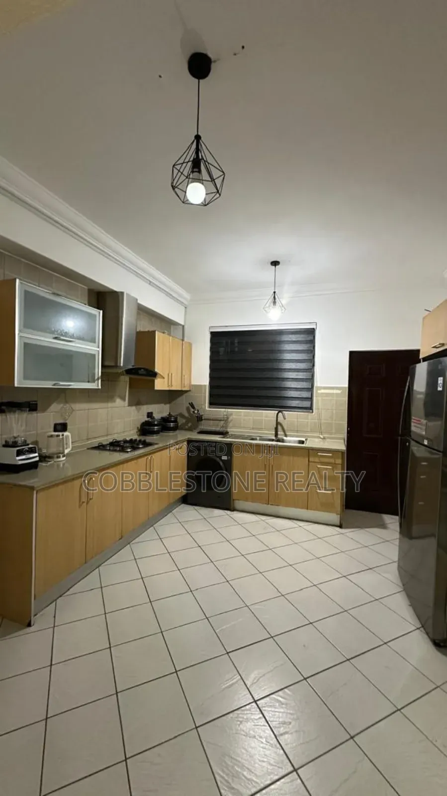 Furnished 3bdrm Apartment in Airport Residential Area for rent