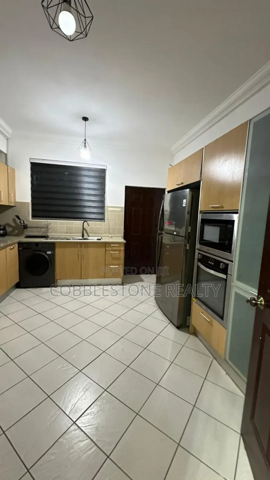 Furnished 3bdrm Apartment in Airport Residential Area for rent