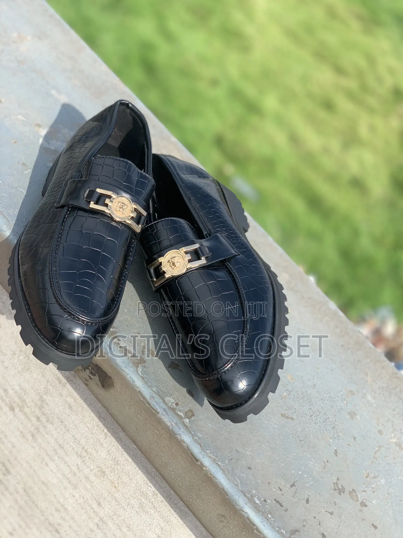 Leather Polished Shoe