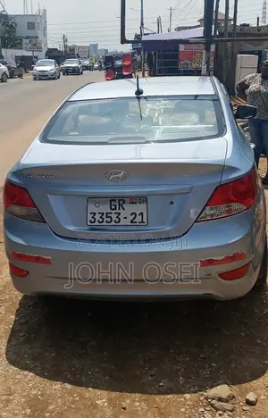 Hyundai Accent GLS 2013 Blue