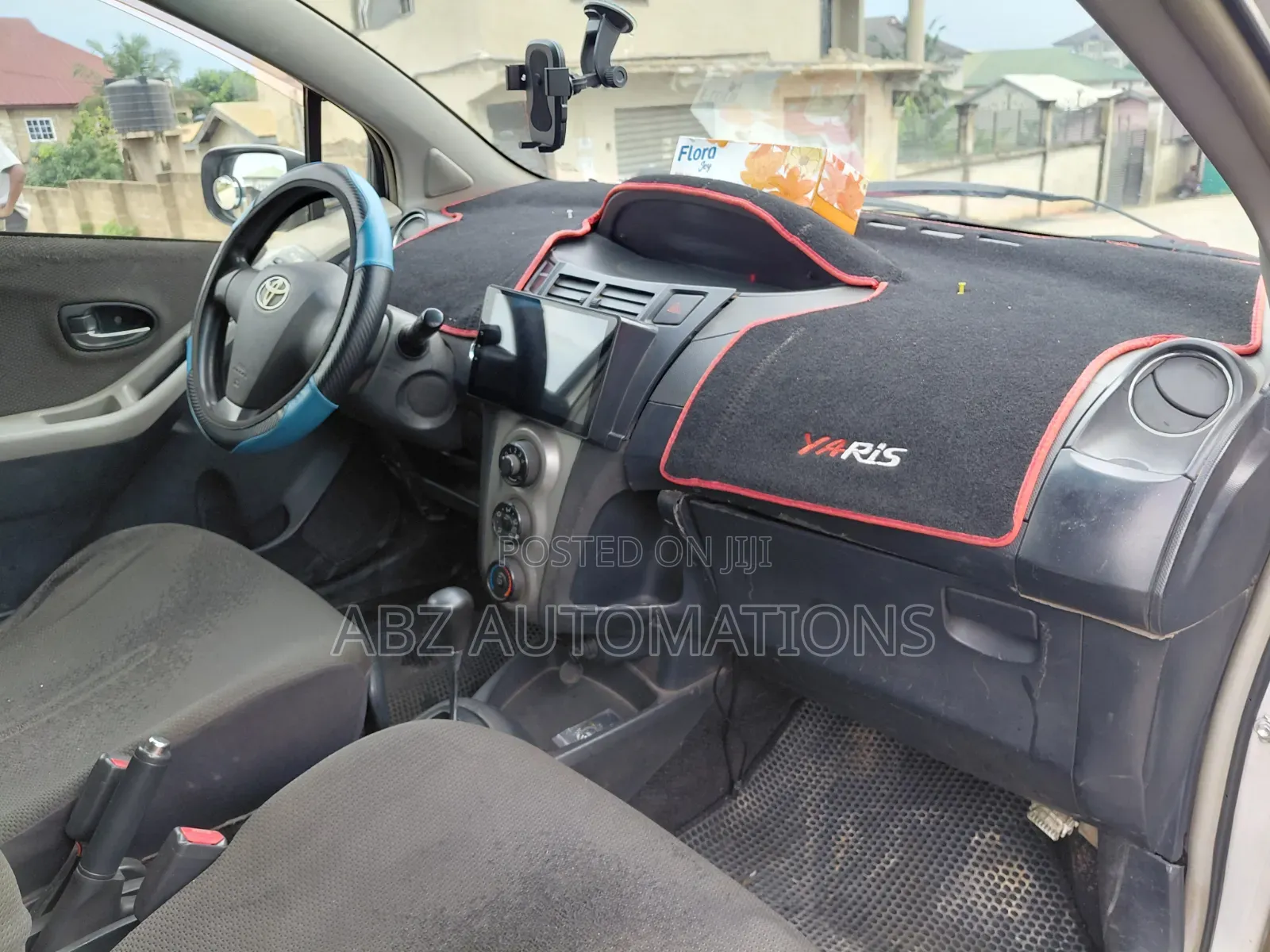 Toyota Vitz 2010 Gray