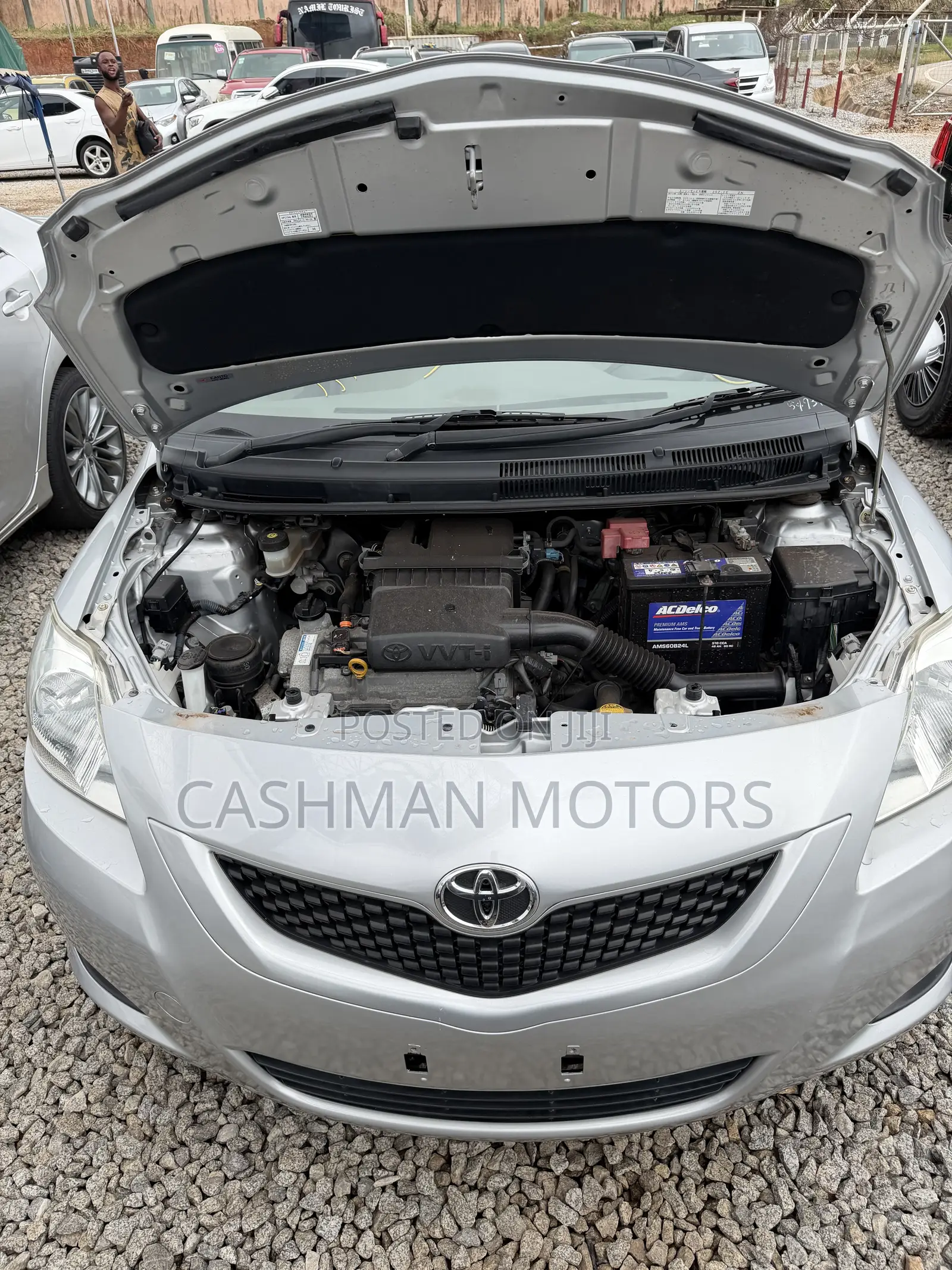 Toyota Belta 2013 Silver