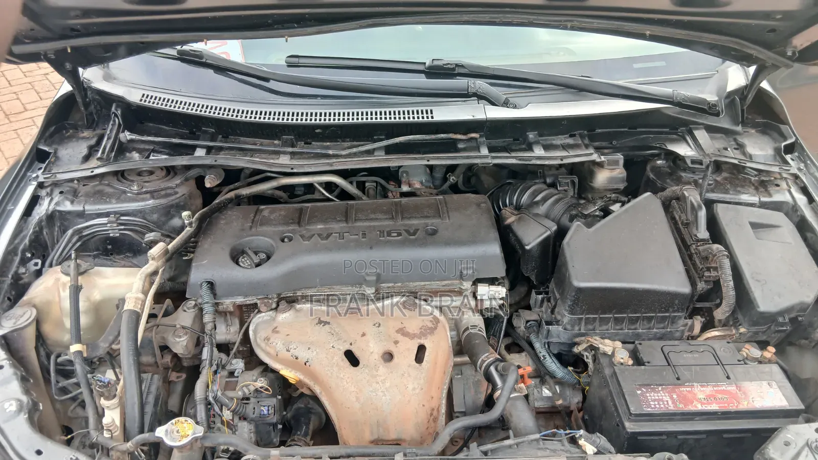 Toyota Corolla LE 4dr Sedan (1.8L 4cyl 4A) 2013 Gray