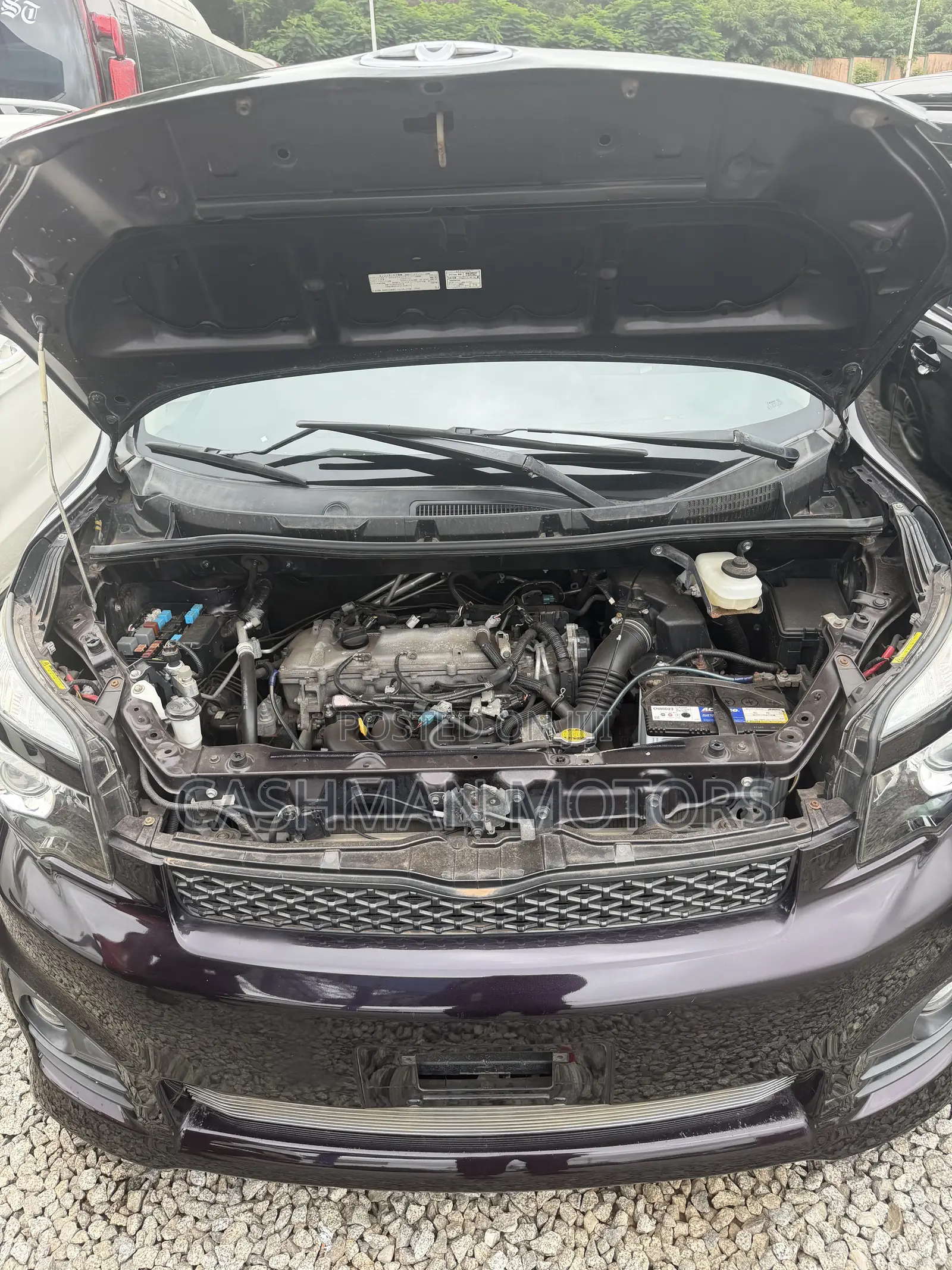 Toyota Voxy 2013 Burgundy