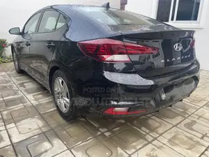 Hyundai Elantra Value Edition 2019 Black