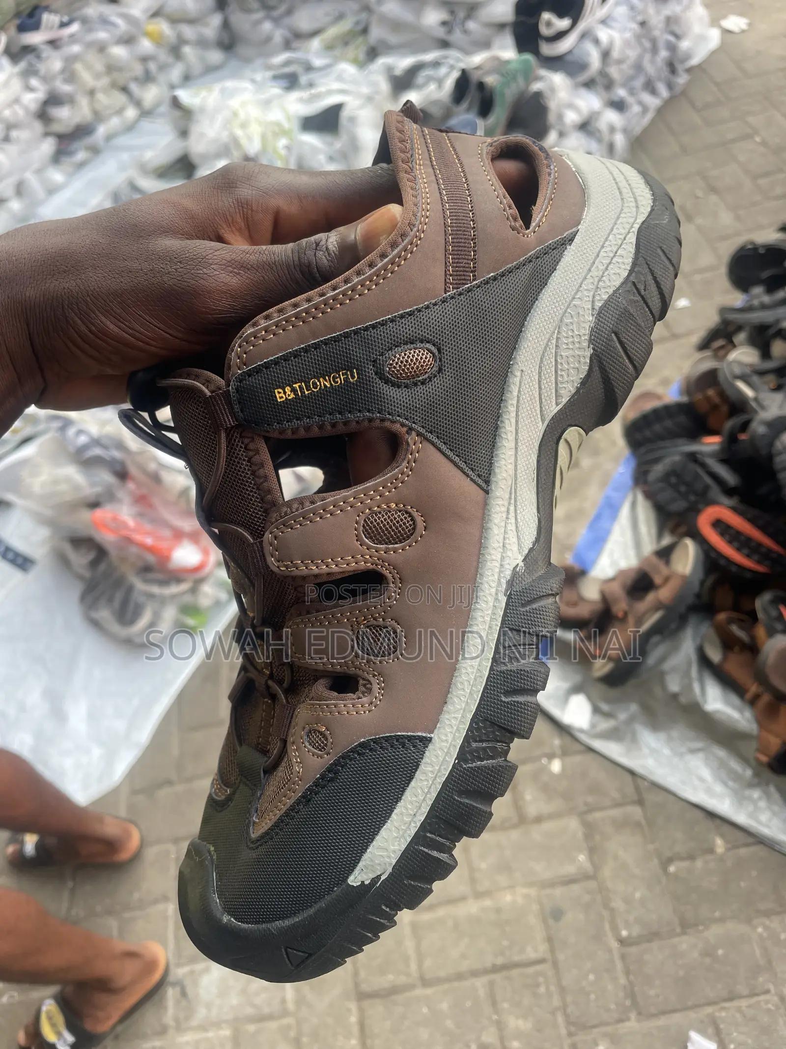 Mafia Sandals