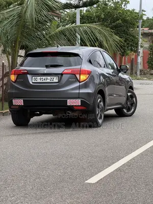 Honda HR-V EX AWD 2018 Gray