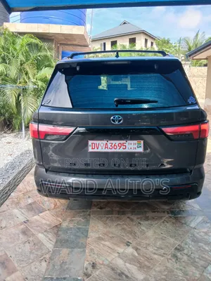 Toyota Sequoia 2024 Gray