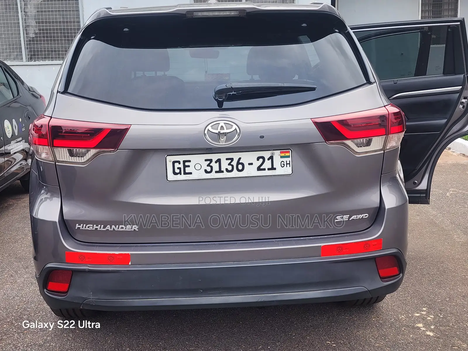 Toyota Highlander SE 2019 Silver