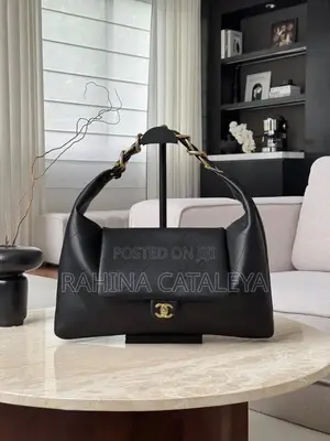 Ladies Hand Bags 579200