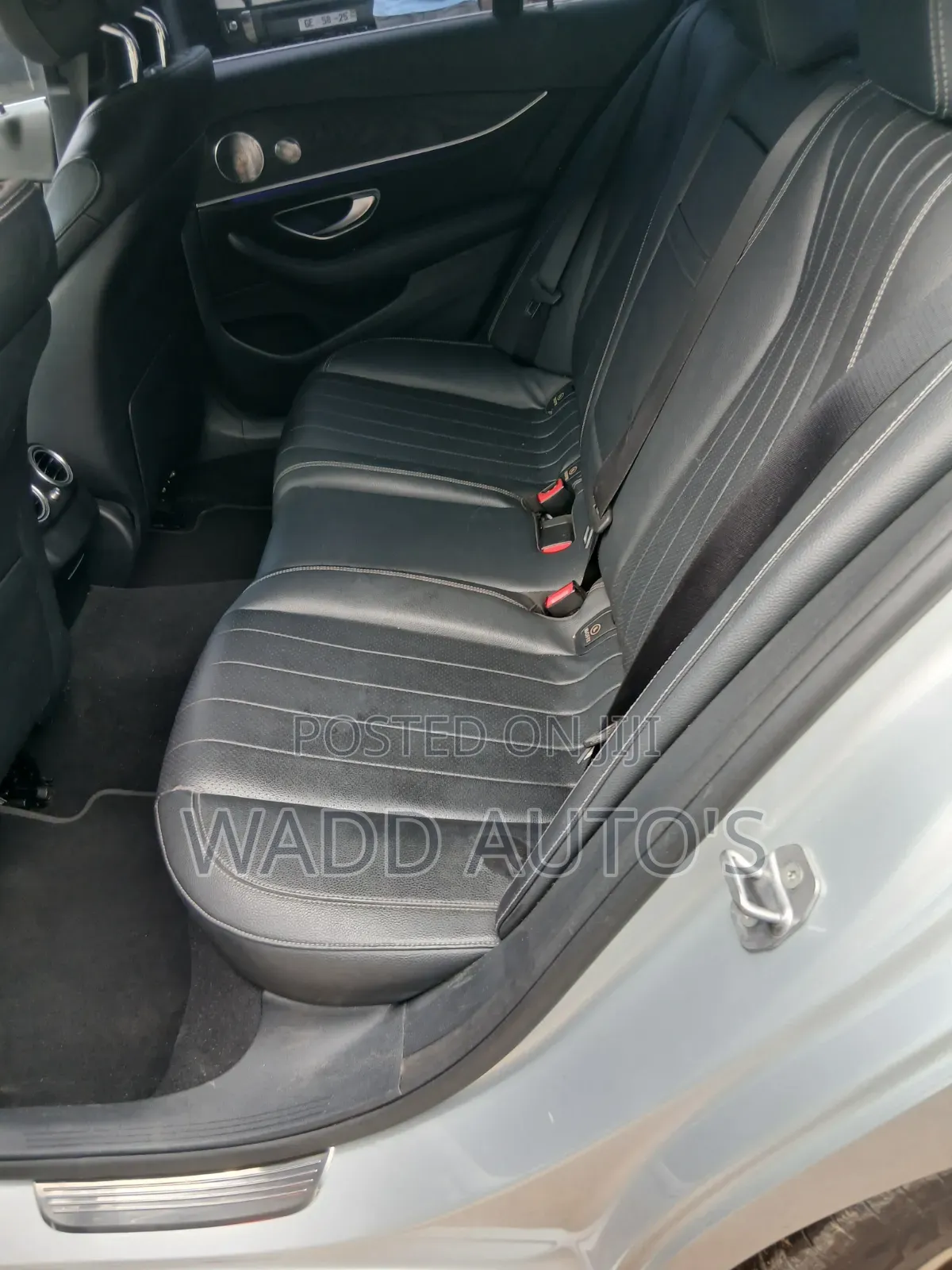 Mercedes-Benz E300 2018 Silver
