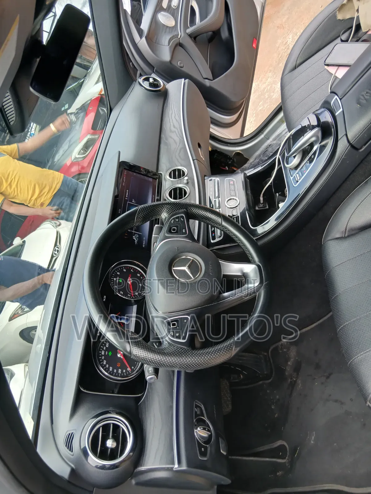 Mercedes-Benz E300 2018 Silver
