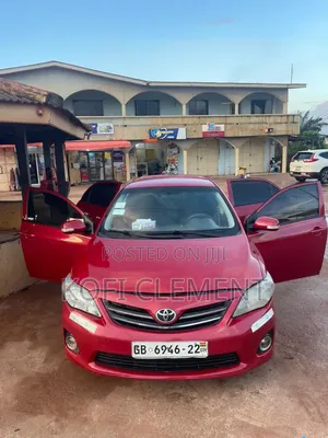 Toyota Corolla 2012 Red