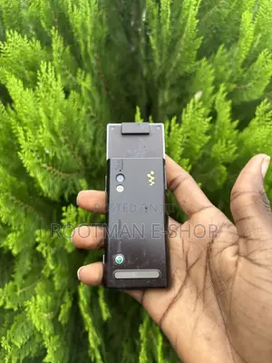 Sony Ericsson W705 Black