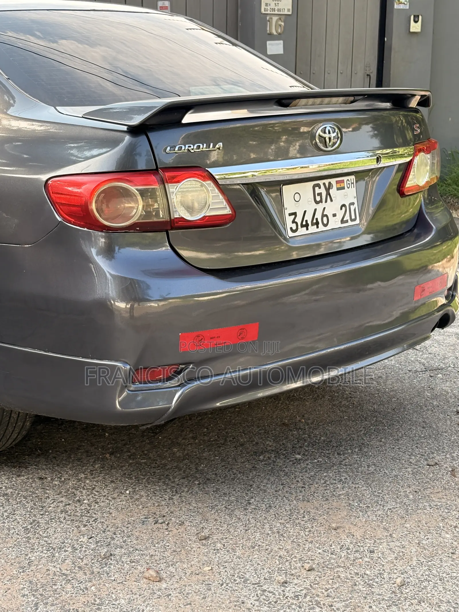 Toyota Corolla S 5-Speed 2013 Gray
