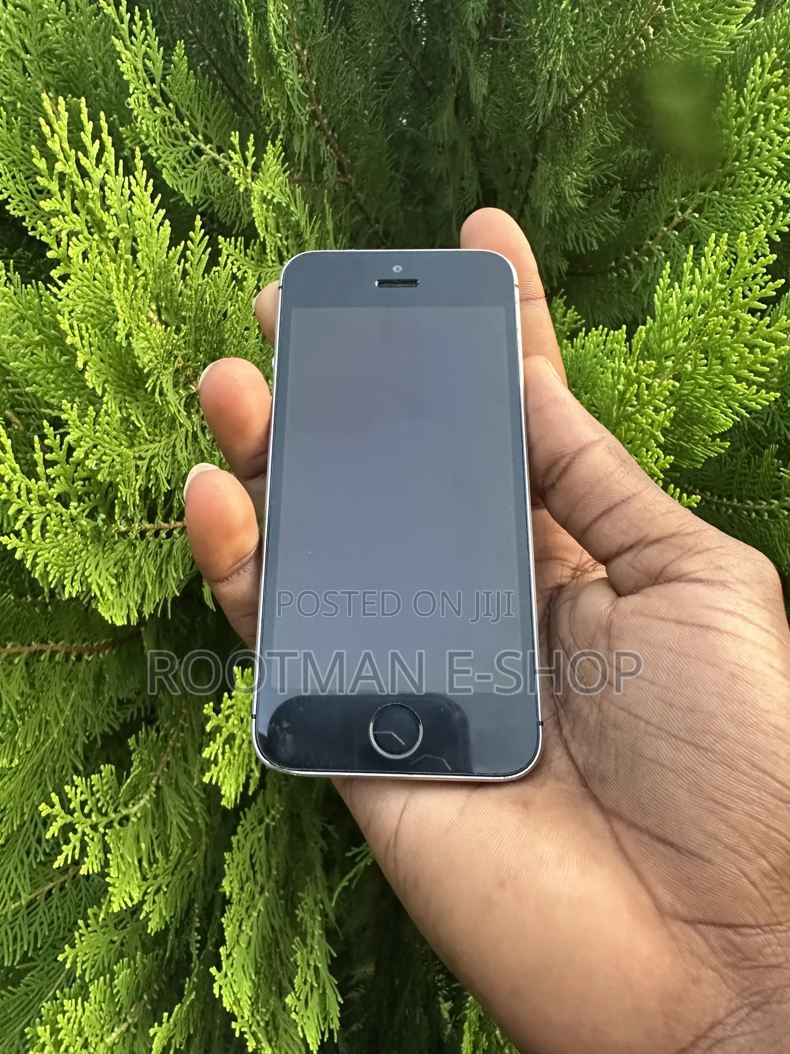 Apple iPhone SE 64 GB Gray