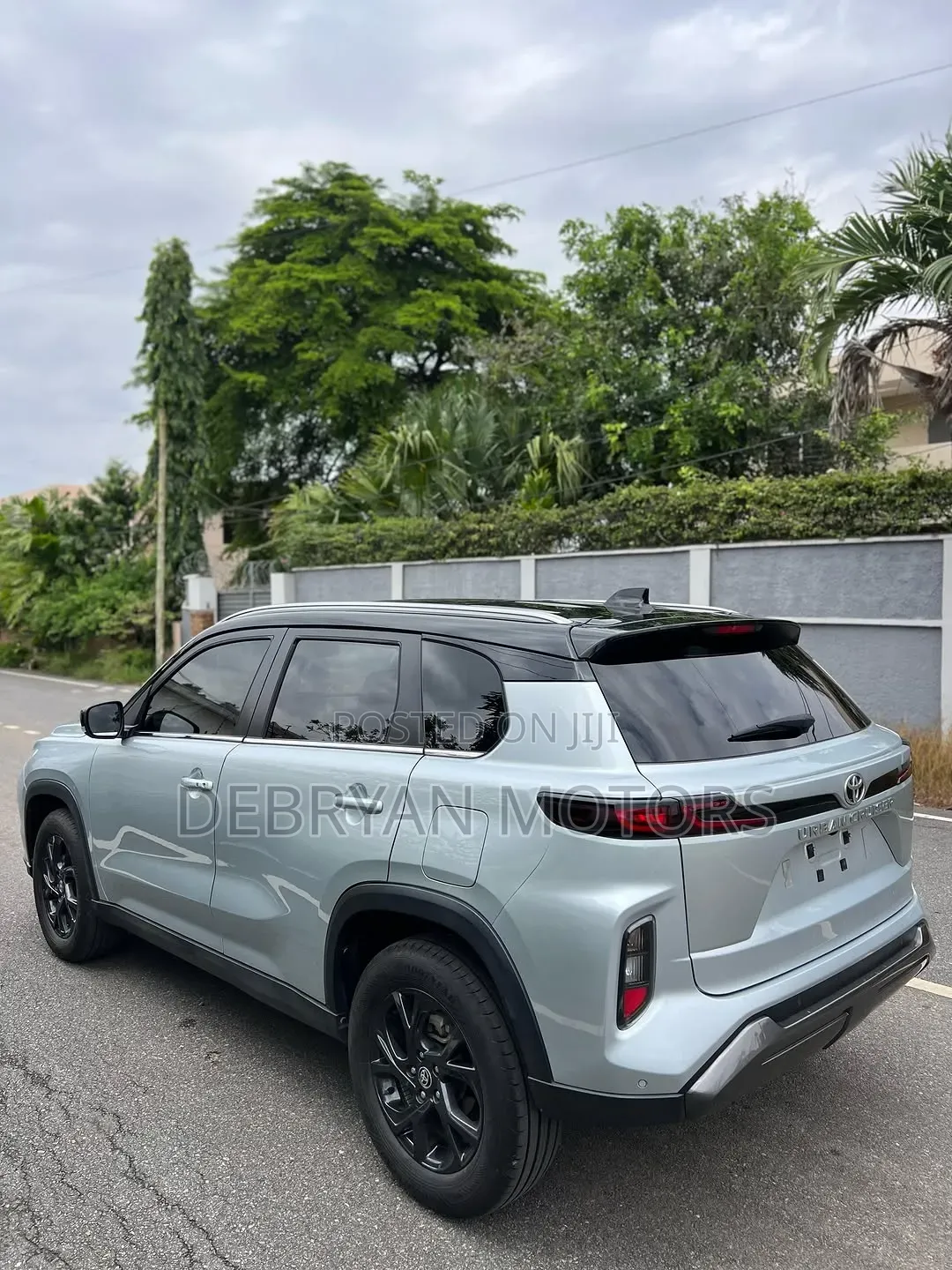 Toyota Urban Cruiser 2024 Silver