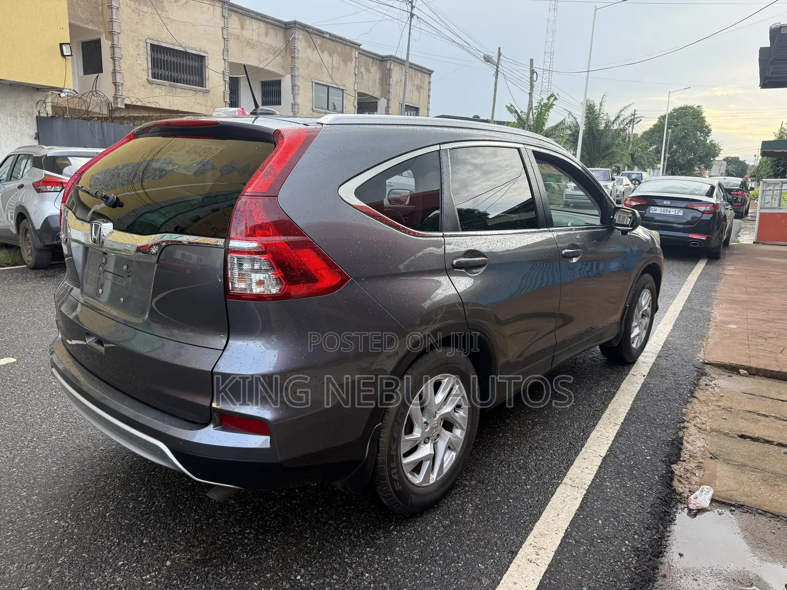 Honda CR-V Touring 4dr SUV AWD (2.4L 4cyl CVT) 2016 Gray