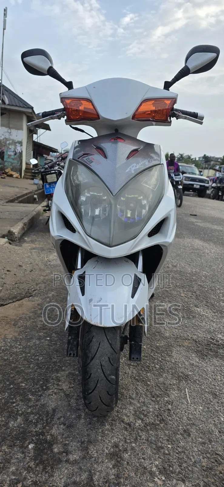 Kymco 2014 White