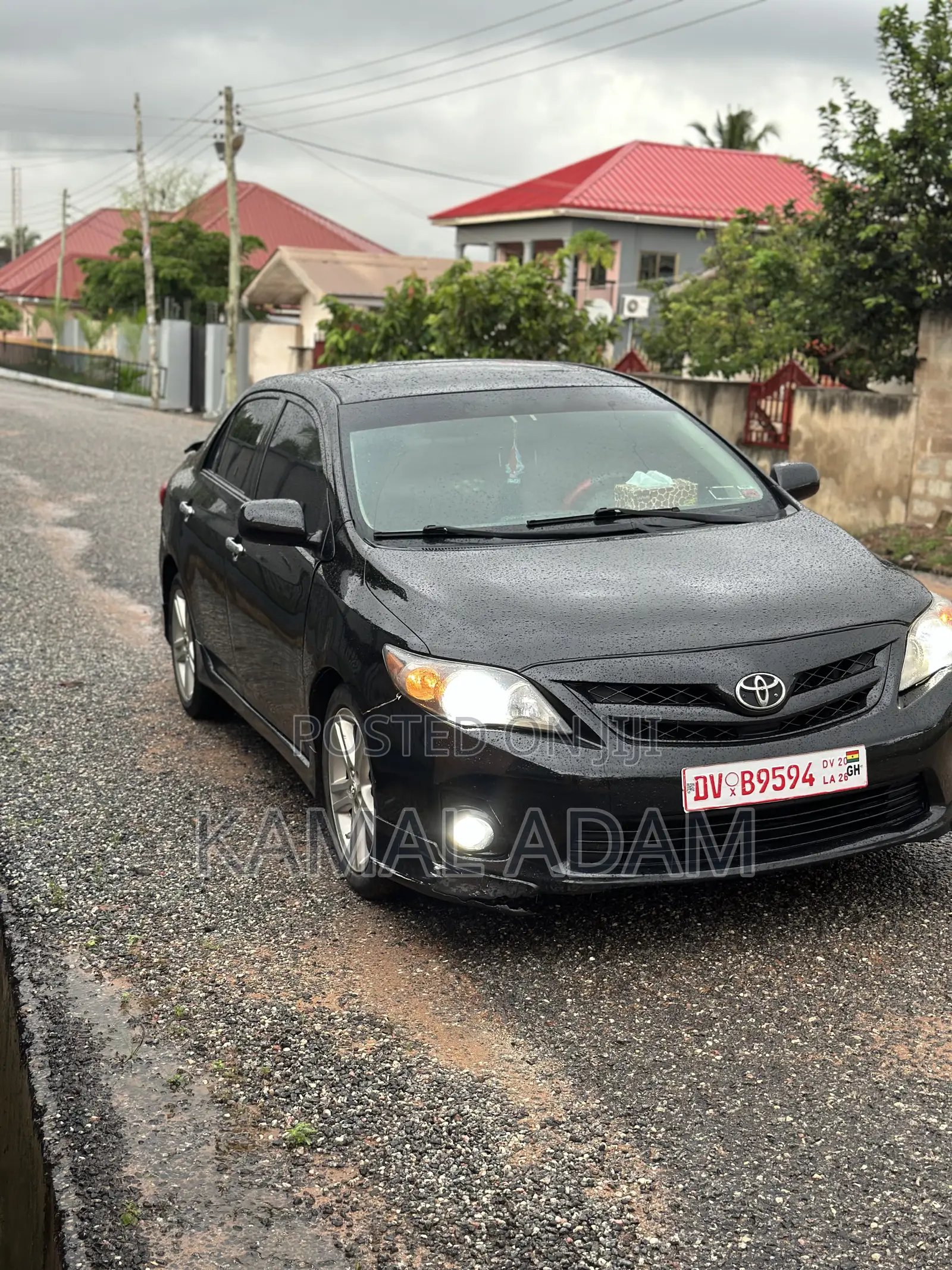 Toyota Corolla LE 4dr Sedan (1.8L 4cyl 4A) 2013 Black