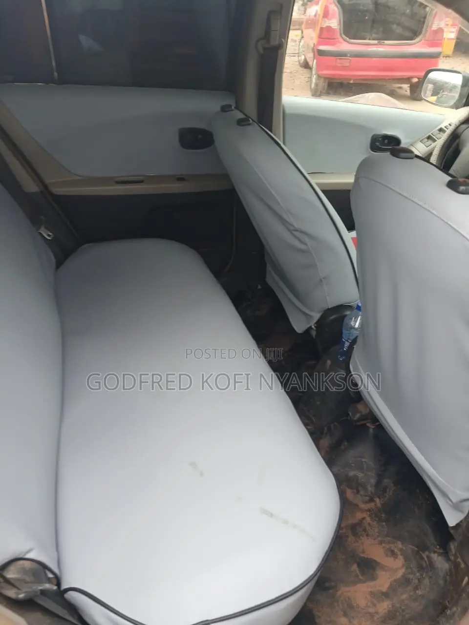 Toyota Vitz 1.0 FWD 5dr 2012 Gray